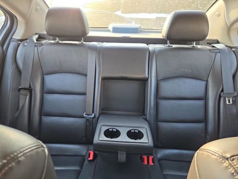 Used 2015 Chevrolet Cruze LT image 24