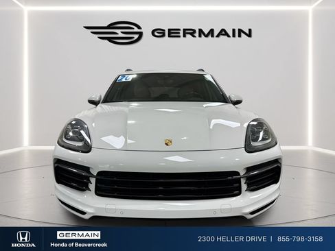 Used 2020 Porsche Cayenne AWD/4WD image 3