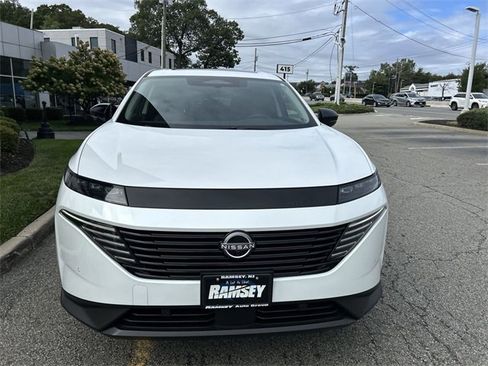 Certified 2025 Nissan Murano SL image 3