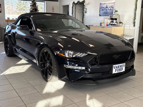Used 2021 Ford Mustang GT Premium w/ GT Performance Package image 3