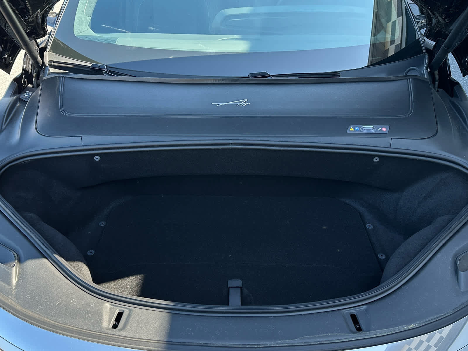Used 2024 Lucid Air Touring AWD/4WD image 28