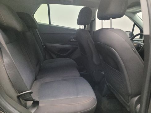 Used 2020 Chevrolet Trax LS w/ Tint and Cruise Package FWD image 19