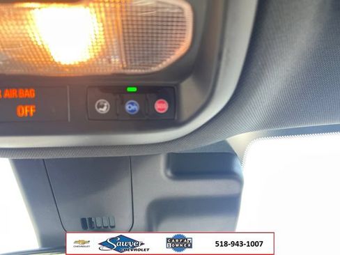 Certified 2024 Chevrolet Trax RS FWD image 28