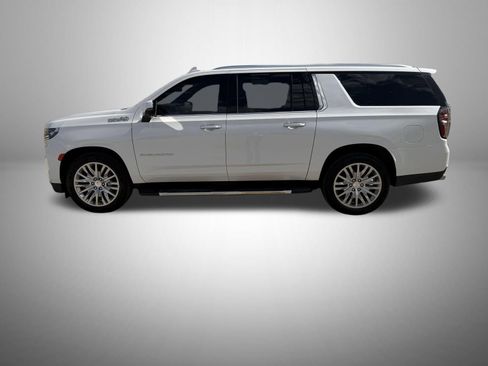 Used 2023 Chevrolet Suburban High Country w/ LPO, Illumination Package image 2