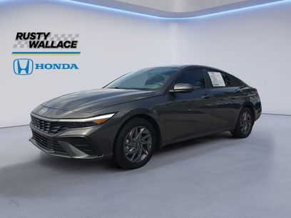 Used 2024 Hyundai Elantra SEL