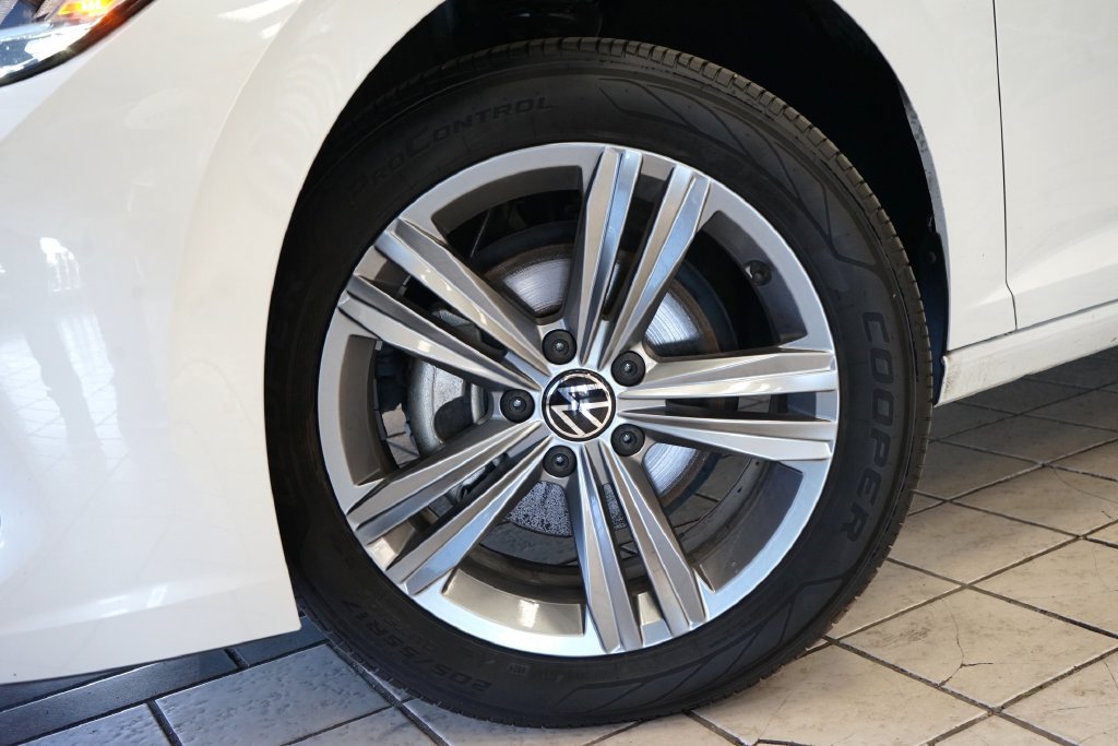 Used 2023 Volkswagen Jetta SE FWD image 47