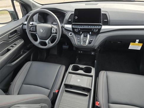 New 2026 Honda Odyssey Sport-L image 24