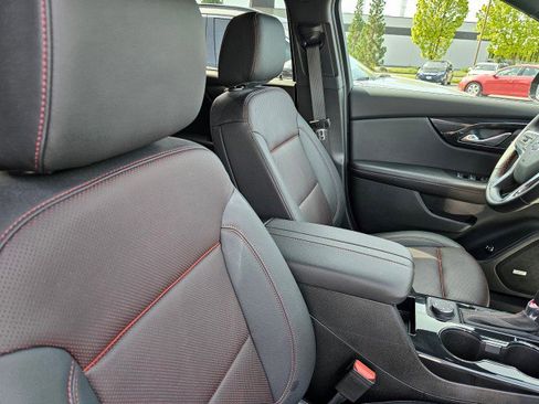 Used 2022 Chevrolet Blazer RS w/ Enhanced Convenience Package image 12