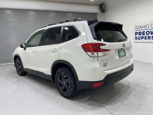 Used 2024 Subaru Forester Limited AWD/4WD image 6