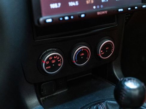 Used 2015 MAZDA MX-5 Miata Club RWD image 27
