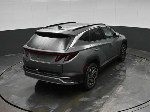 New 2026 Hyundai Tucson Limited image 28
