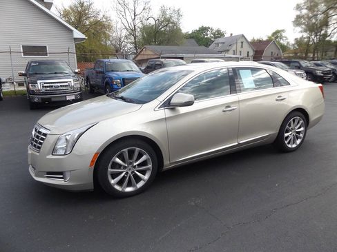 Used 2013 Cadillac XTS Luxury w/ Driver Awareness Package FWD image 1