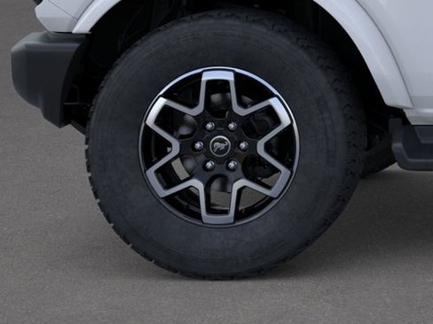 New 2026 Ford Bronco Outer Banks AWD/4WD image 21