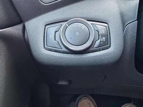 Used 2015 Ford Escape SE FWD image 28