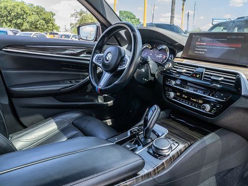 Used 2019 BMW 540i w/ M Sport Package RWD image 19