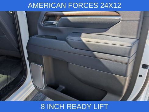 Used 2024 Chevrolet Silverado 2500 High Country AWD/4WD image 10