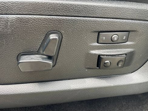 Used 2017 RAM 1500 Laramie AWD/4WD image 23