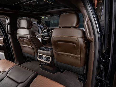 Used 2026 Ford F250 King Ranch w/ Chrome Package image 31