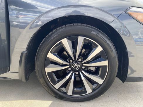 Certified 2022 Honda Civic EX-L image 7