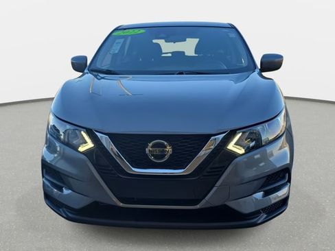 Used 2022 Nissan Rogue Sport S image 2