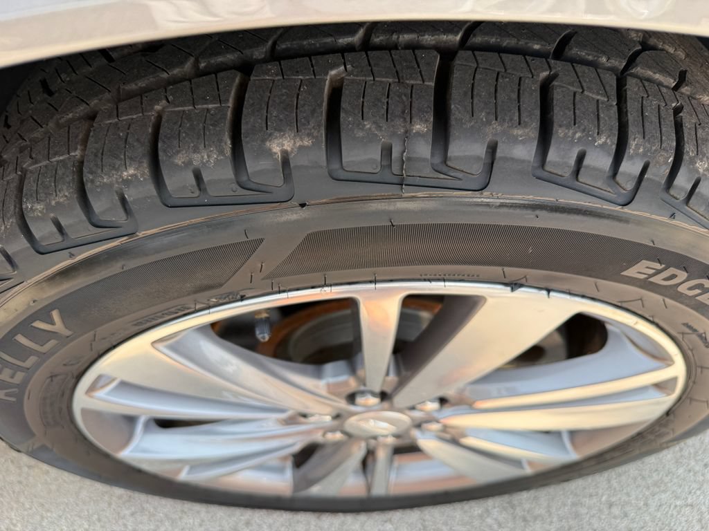 Used 2020 Cadillac XT6 Premium Luxury FWD image 14