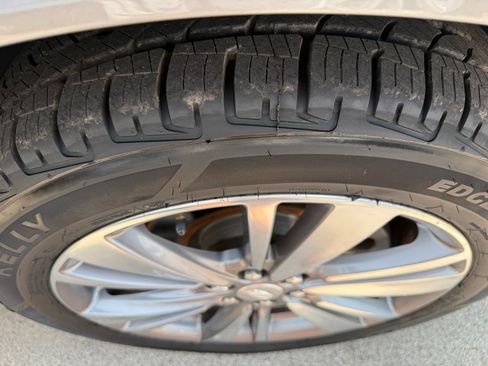 Used 2020 Cadillac XT6 Premium Luxury FWD image 14