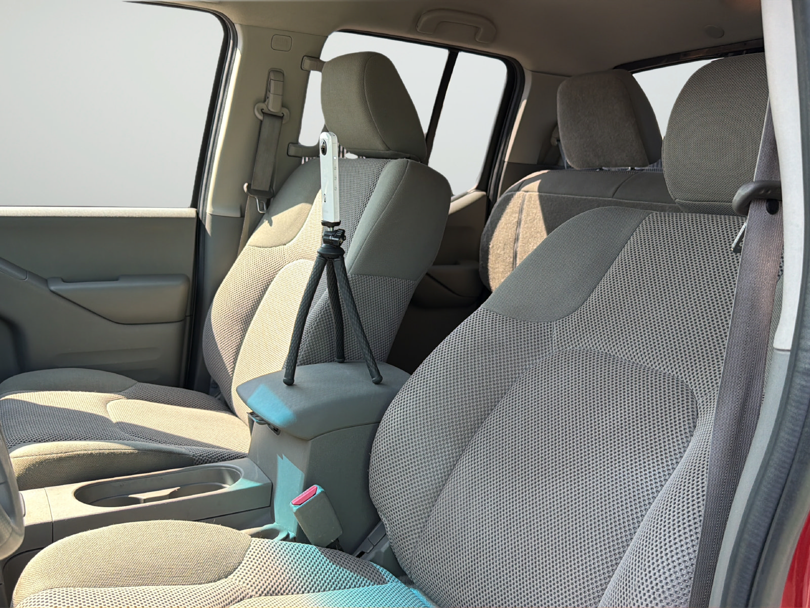 Used 2019 Nissan Frontier SV RWD image 32