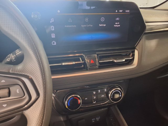 Used 2026 Chevrolet TrailBlazer LT AWD/4WD image 11