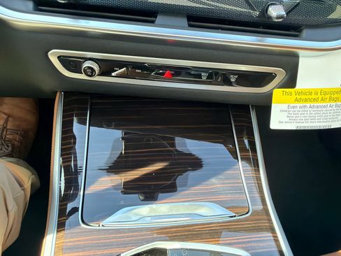 New 2026 BMW X5 xDrive40i w/ M Sport Package image 32