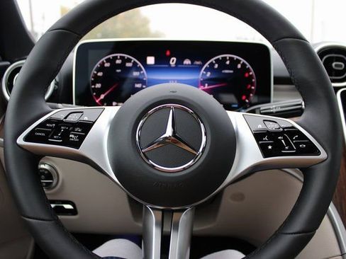New 2025 Mercedes-Benz C 300 4MATIC Sedan image 21