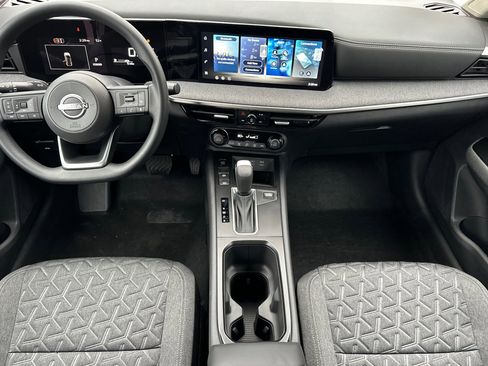 New 2026 Nissan Kicks SV image 13