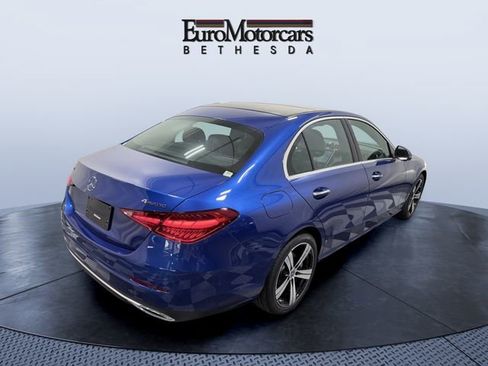 Used 2025 Mercedes-Benz C 300 4MATIC Sedan image 3