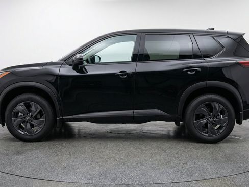 Used 2025 Nissan Rogue SV FWD image 5