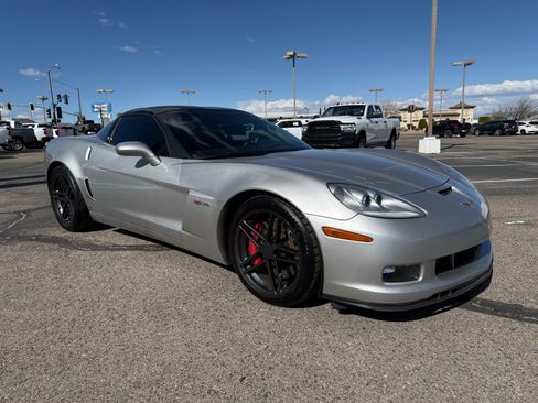 Used 2007 Chevrolet Corvette Z06 w/ Preferred Equipment Group image 5