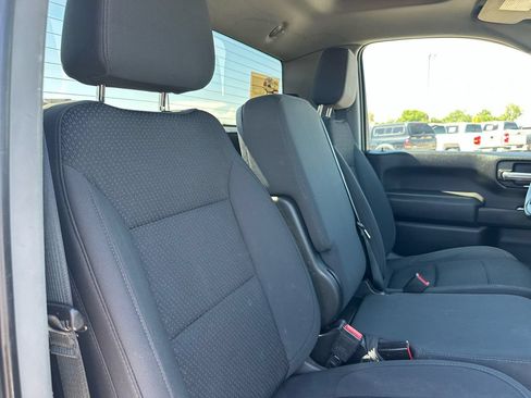 Used 2022 GMC Sierra 2500 Pro w/ Convenience Package AWD/4WD image 16