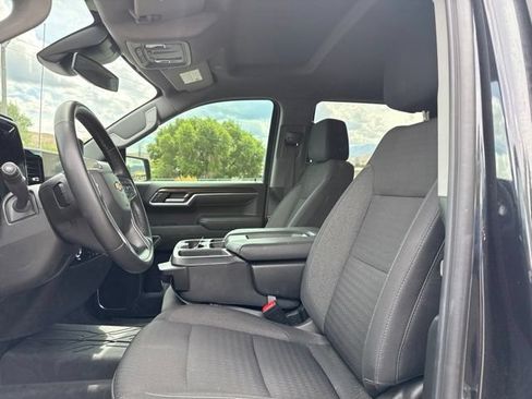 Used 2024 Chevrolet Silverado 1500 LT AWD/4WD image 19