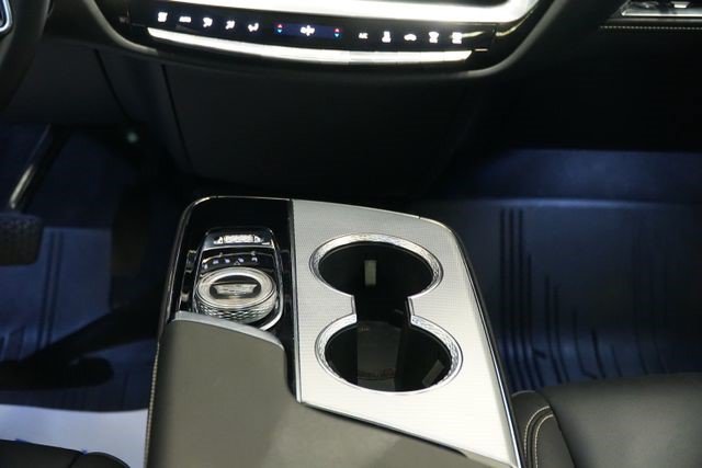 Certified 2024 Cadillac Lyriq Tech w/ Driver Assist Package AWD/4WD image 16