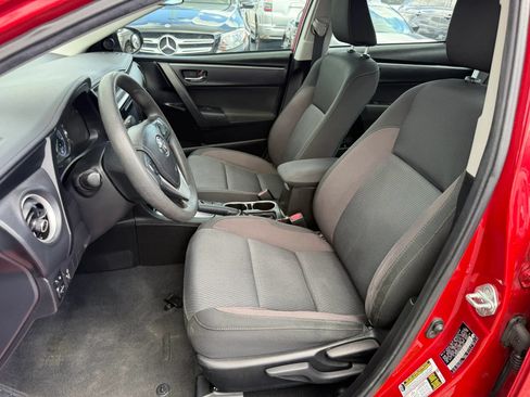 Used 2019 Toyota Corolla LE FWD image 10