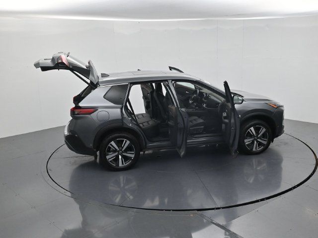 Used 2023 Nissan Rogue SL w/ SL Premium Package AWD/4WD image 48