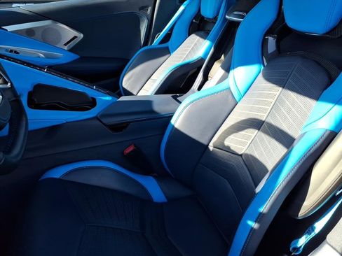 Used 2020 Chevrolet Corvette Stingray Premium Cpe w/ 3LT Preferred Equipment Group image 16