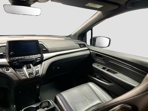 Used 2023 Honda Odyssey Sport image 23