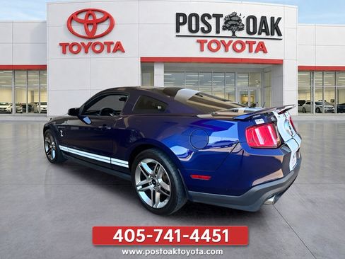 Used 2010 Ford Mustang Shelby GT500 RWD image 4