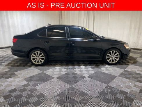 Used 2015 Volkswagen Jetta TDI SE image 6