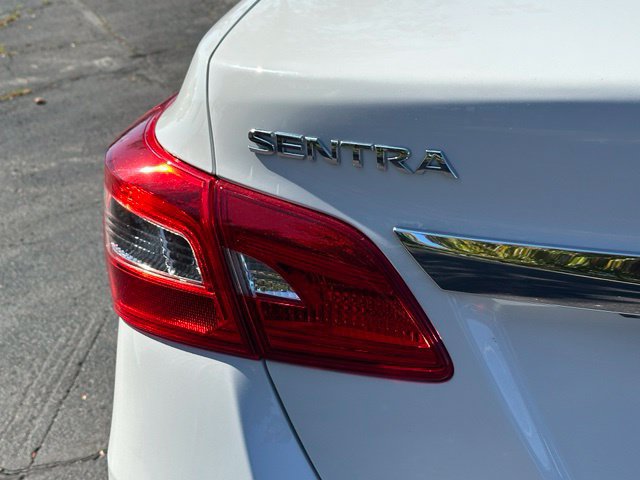 Used 2019 Nissan Sentra SV FWD image 12