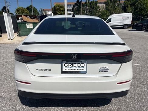 Used 2023 Honda Accord Sport image 3