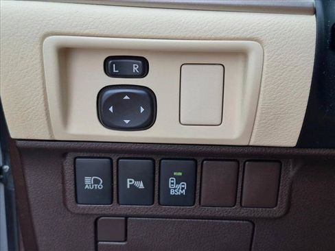 Used 2018 Lexus ES 350 w/ Premier Package FWD image 12