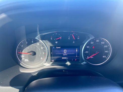 Used 2021 GMC Acadia SLE w/ Driver Convenience Package FWD image 27