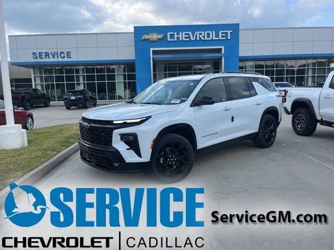 New 2026 Chevrolet Traverse RS w/ LPO, Floor Liner Package image 1