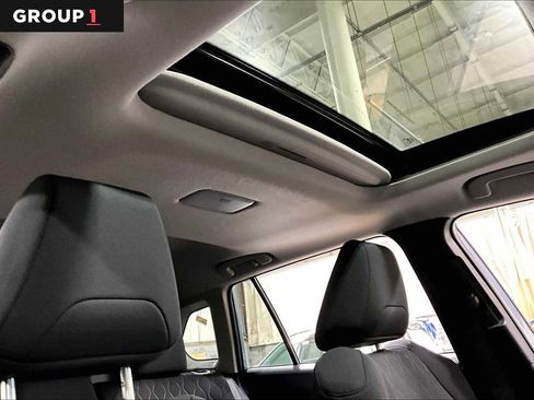 Used 2023 Toyota Corolla Cross LE w/ Moonroof Package AWD/4WD image 14