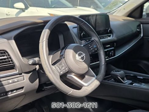 Used 2023 Nissan Rogue Platinum w/ Platinum Premium Package FWD image 8